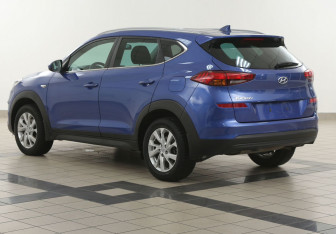 Подержанный автомобиль Hyundai Tucson 2019 года (2 фото)
