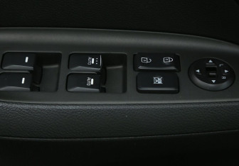 Подержанный автомобиль Kia Cerato Sedan 2015 года (19 фото)