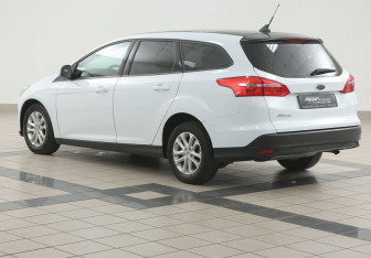Подержанный автомобиль Ford Focus Wagon 2019 года (2 фото)