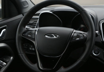 Подержанный автомобиль Chery Tiggo 5 2017 года (16 фото)