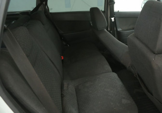 Подержанный автомобиль LADA (ВАЗ) Priora Wagon 2012 года (11 фото)