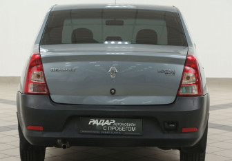 Подержанный автомобиль Renault Logan Sedan 2012 года (3 фото)