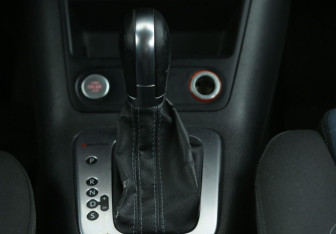 Подержанный автомобиль Volkswagen Tiguan 2013 года (15 фото)