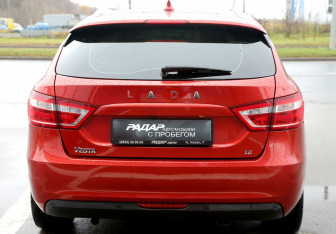 Подержанный автомобиль LADA (ВАЗ) Vesta Wagon 2019 года (5 фото)