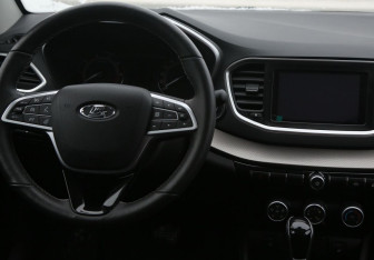 Подержанный автомобиль LADA (ВАЗ) Vesta Sedan 2024 года (14 фото)