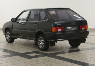 Подержанный автомобиль LADA (ВАЗ) 2114 2010 года (2 фото)