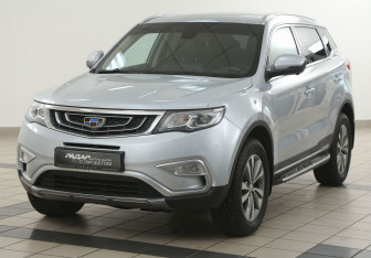 Подержанный автомобиль Geely Atlas 2019 года (8 фото)