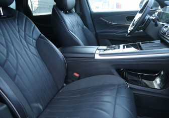 Подержанный автомобиль Jaecoo J8 2024 года (10 фото)