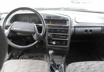 Подержанный автомобиль LADA (ВАЗ) 2115 2002 года (13 фото)