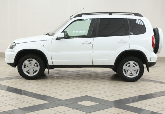 Подержанный автомобиль Chevrolet Niva 2019 года (7 фото)