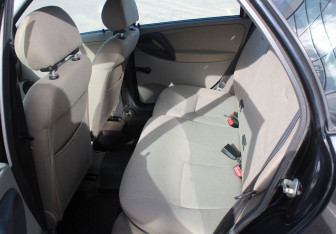 Подержанный автомобиль LADA (ВАЗ) Kalina Hatchback 2012 года (12 фото)