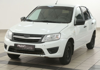 Подержанный автомобиль LADA (ВАЗ) Granta Sedan 2017 года (8 фото)
