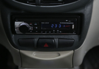 Подержанный автомобиль LADA (ВАЗ) Kalina Hatchback 2009 года (13 фото)