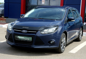 Подержанный автомобиль Ford Focus Wagon 2012 года (3 фото)