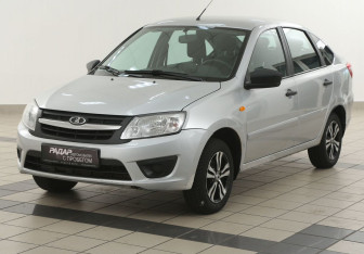 Подержанный автомобиль LADA (ВАЗ) Granta Liftback 2014 года (8 фото)