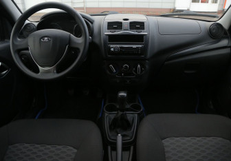 Подержанный автомобиль LADA (ВАЗ) Granta Sedan 2023 года (12 фото)