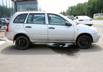 Подержанный автомобиль LADA (ВАЗ) Kalina Wagon 2012 года (7 фото)