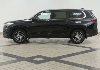 Подержанный автомобиль Exeed VX 2023 года (7 фото)