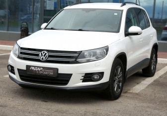Подержанный автомобиль Volkswagen Tiguan 2012 года (3 фото)