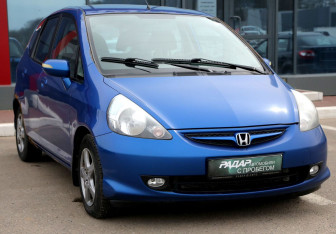 Подержанный автомобиль Honda Jazz 2008 года (1 фото)