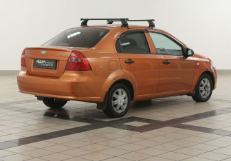 Подержанный автомобиль Chevrolet Aveo Sedan 2007 года (4 фото)