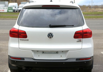Подержанный автомобиль Volkswagen Tiguan 2012 года (5 фото)