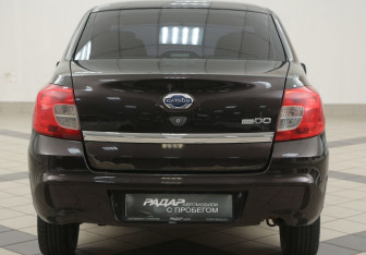 Подержанный автомобиль Datsun on-DO 2017 года (3 фото)