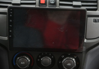 Подержанный автомобиль Hyundai Matrix 2004 года (13 фото)