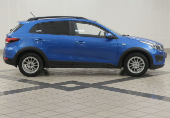 Подержанный автомобиль Kia Rio Hatchback 2018 года (5 фото)