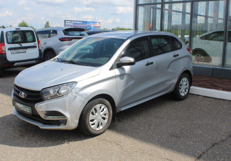 Подержанный автомобиль LADA (ВАЗ) XRAY 2020 года (3 фото)