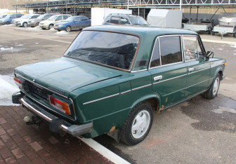 Подержанный автомобиль LADA (ВАЗ) 2106 1997 года (7 фото)