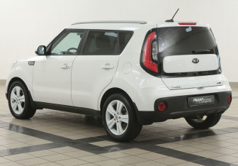 Подержанный автомобиль Kia Soul 2018 года (2 фото)