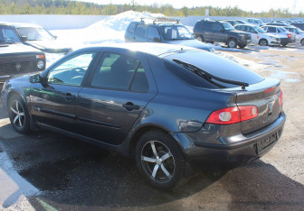 Подержанный автомобиль Renault Laguna Liftback 2007 года (5 фото)