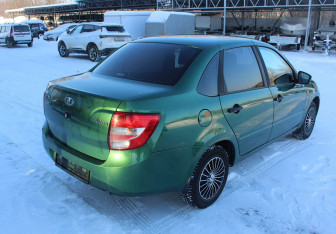 Подержанный автомобиль LADA (ВАЗ) Granta Sedan 2016 года (7 фото)
