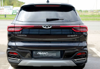 Подержанный автомобиль Chery Tiggo 8 2021 года (5 фото)