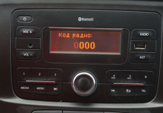 Подержанный автомобиль LADA (ВАЗ) XRAY 2018 года (13 фото)