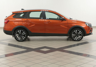 Подержанный автомобиль LADA (ВАЗ) Vesta Wagon 2020 года (5 фото)
