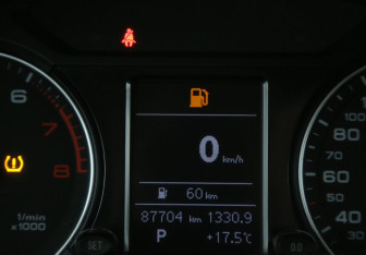 Подержанный автомобиль Audi Q5 2013 года (20 фото)