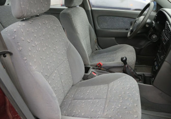 Подержанный автомобиль Kia Spectra Sedan 2008 года (10 фото)