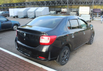 Подержанный автомобиль Renault Logan Sedan 2014 года (7 фото)