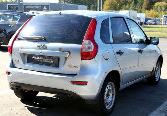 Подержанный автомобиль LADA (ВАЗ) Kalina Hatchback 2013 года (6 фото)