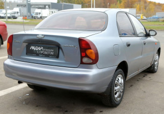Подержанный автомобиль Chevrolet Lanos 2007 года (6 фото)