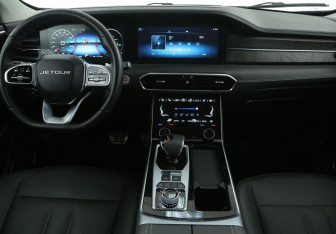 Подержанный автомобиль Jetour X90 2023 года (12 фото)