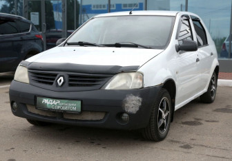 Подержанный автомобиль Renault Logan Sedan 2008 года (3 фото)