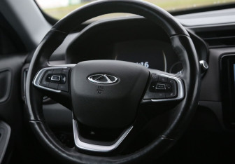 Подержанный автомобиль Chery Tiggo 4 2020 года (16 фото)