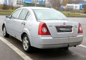 Подержанный автомобиль Vortex Estina 2009 года (4 фото)