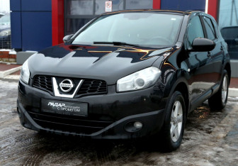 Подержанный автомобиль Nissan Qashqai 2012 года (3 фото)