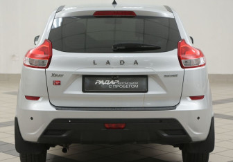 Подержанный автомобиль LADA (ВАЗ) XRAY 2018 года (3 фото)