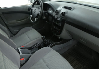 Подержанный автомобиль Chevrolet Lacetti Hatchback 2011 года (9 фото)