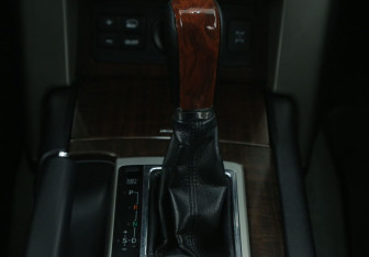 Подержанный автомобиль Toyota Land Cruiser Prado 2011 года (15 фото)